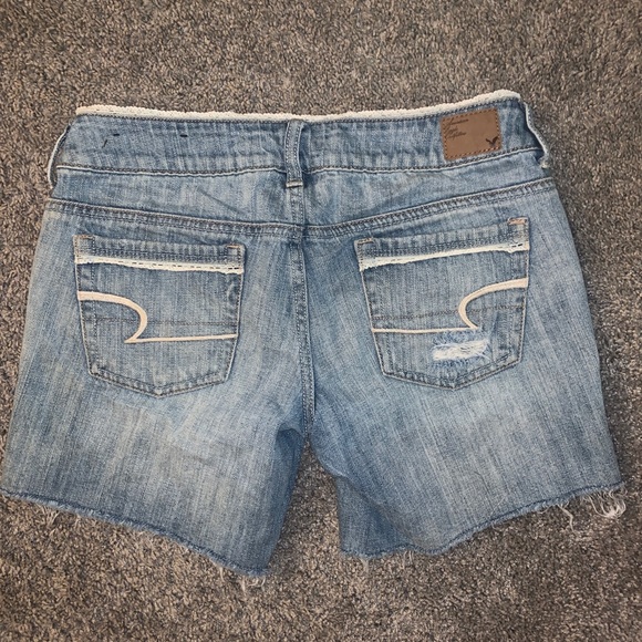 AE DENIM MIDI SHORTS - Picture 2 of 4